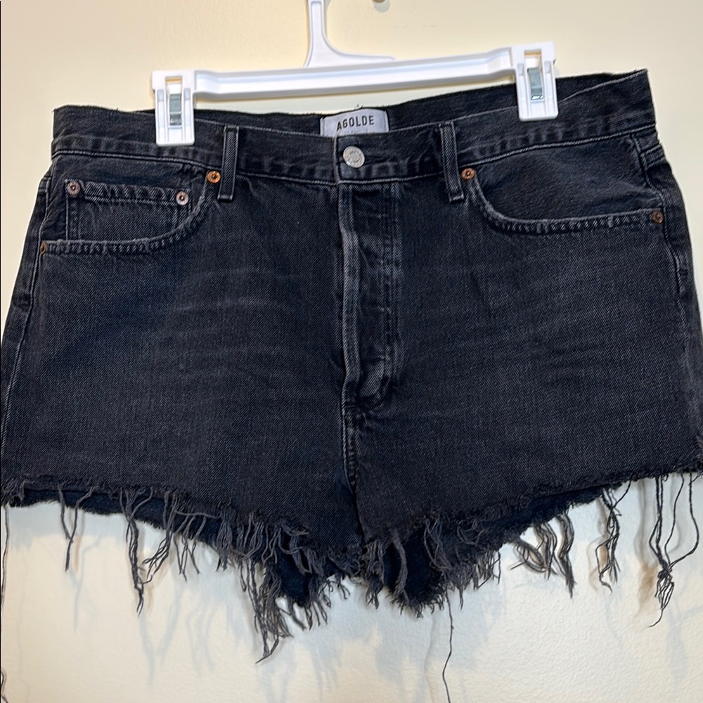 Preowned Agolde Black Parker Jean Shorts Distressed Cut-Off Style Size 31